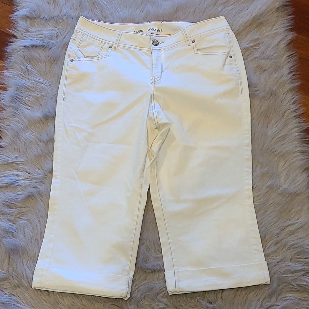 ‎Lane Bryant flare womens white cuffed capris size 14